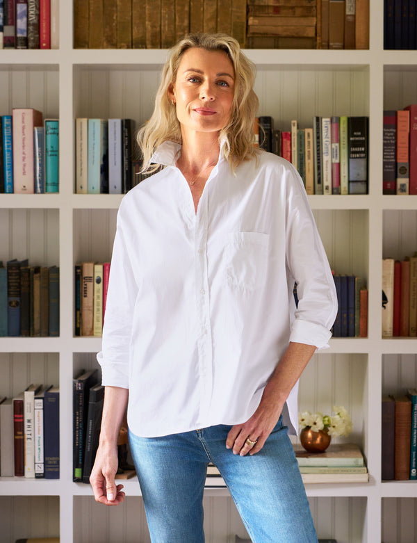OONA White, Superluxe